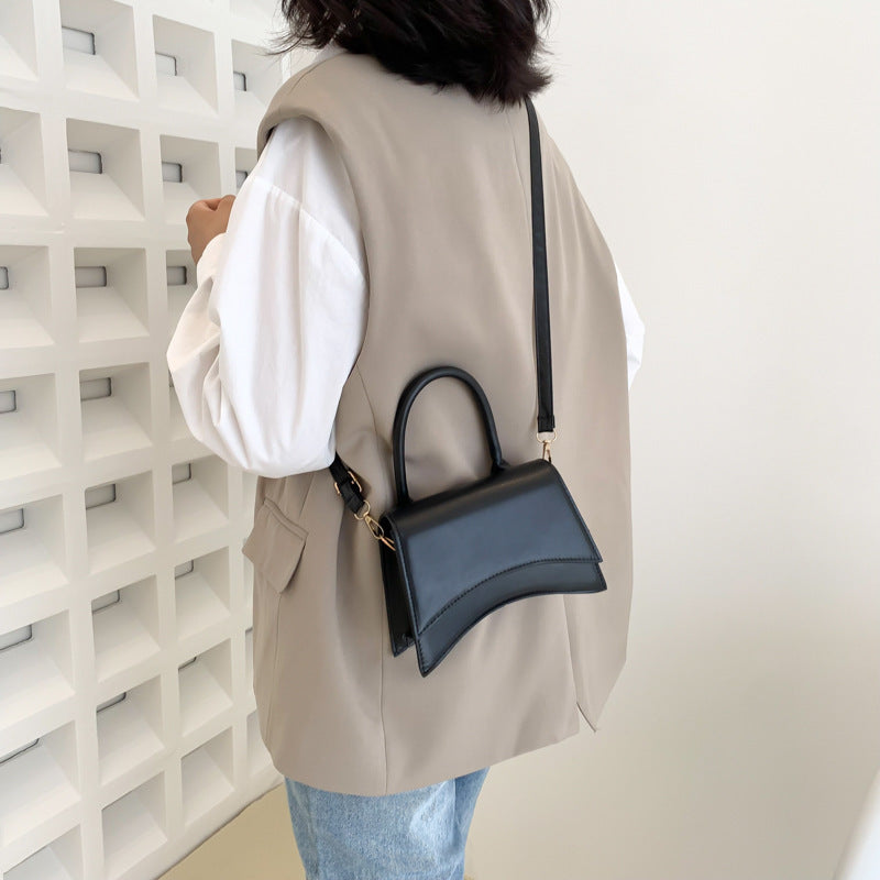 New Simple Casual Messenger Bag