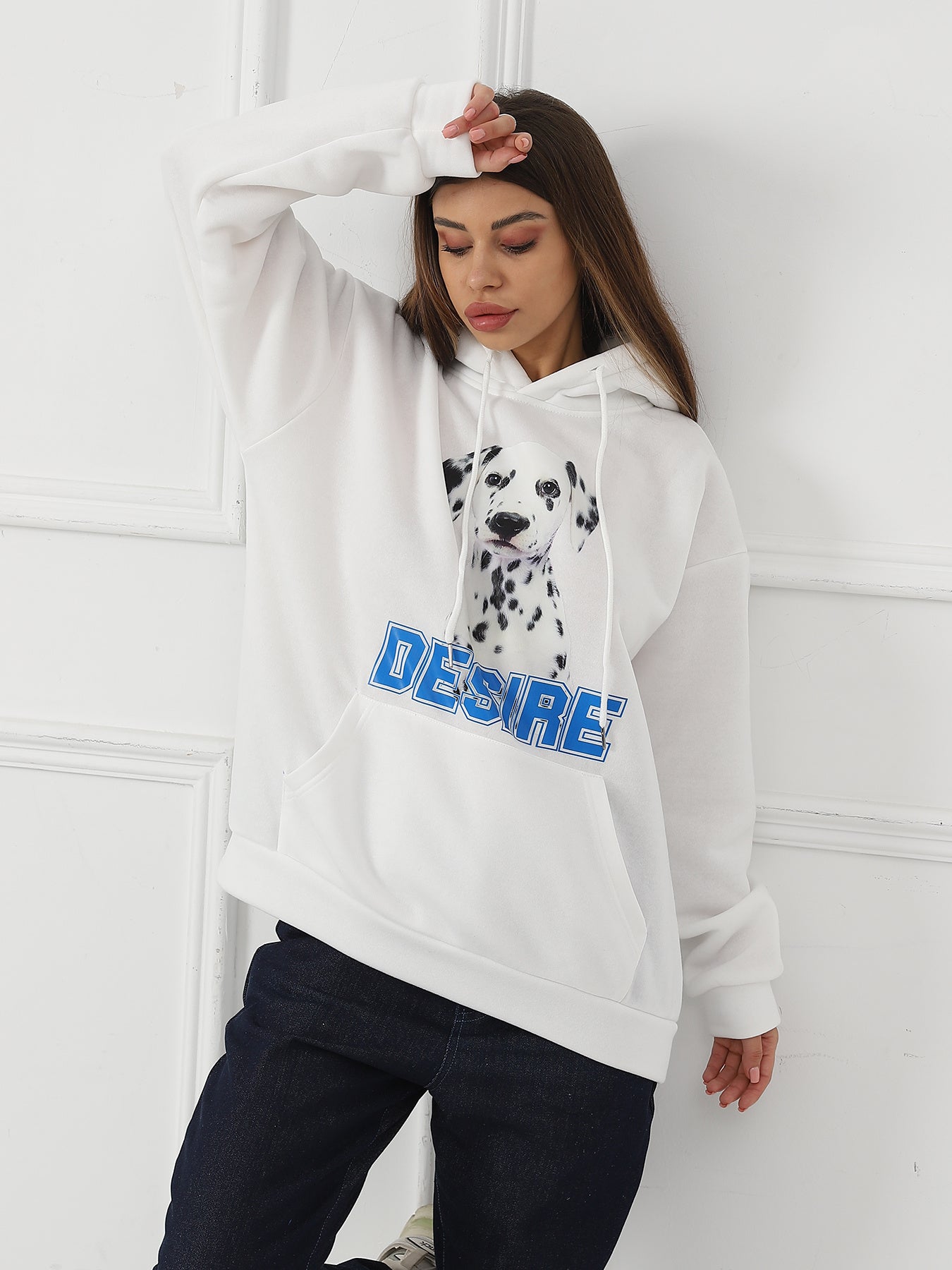 Women's Fashionable Casual Printed Long Sleeved Sweatshirt - AMWLY